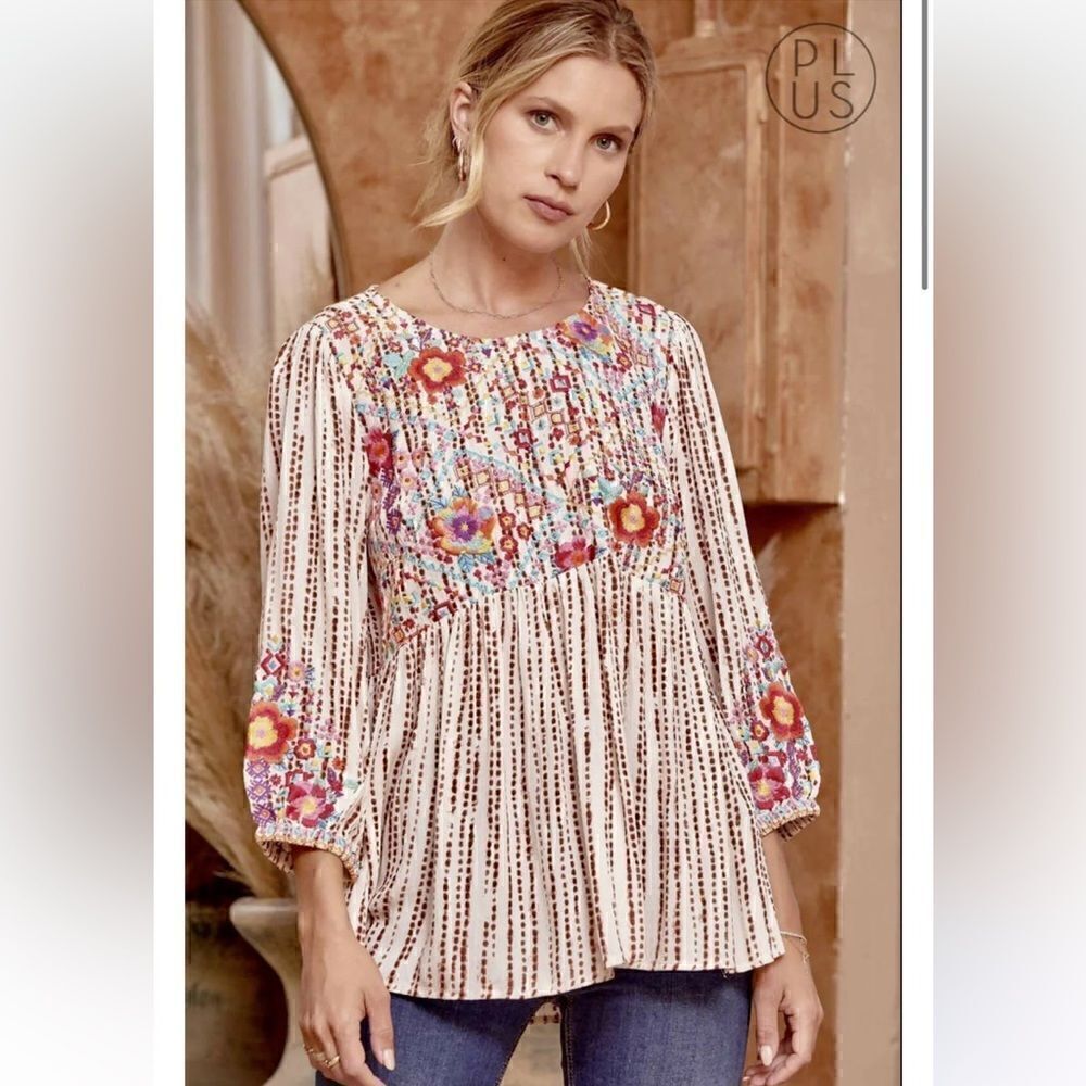 Savanna Jane Josie Embroidered Top